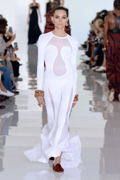 Look 5